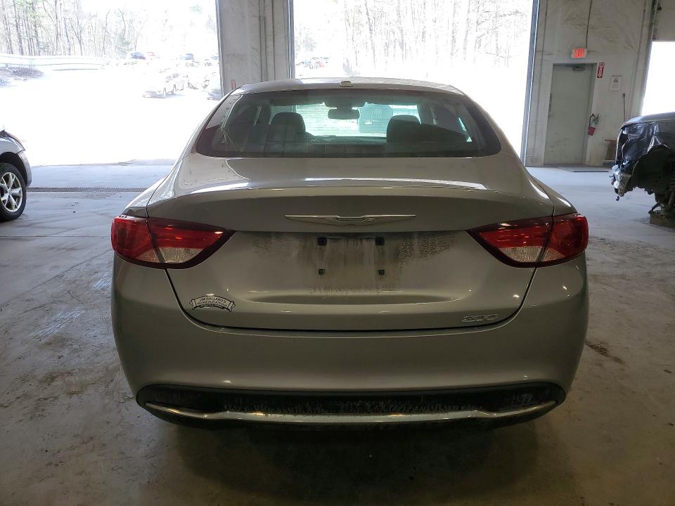 47546926 :رقم المزاد ، 1C3CCCAB4FN504878 vin ، 2015 Chrysler 200 مزاد بيع
