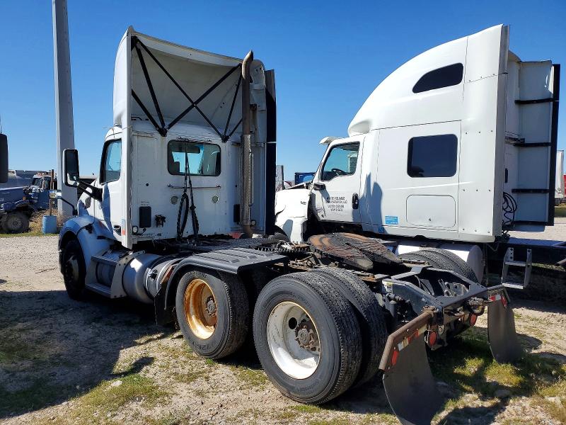 Продажа на аукционе авто 2017 Peterbilt 579, vin: 1XPBD49X9HD430858, номер лота: 77522245