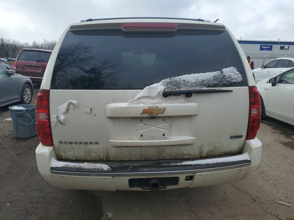 Продаж на аукціоні авто 2011 Chevrolet Suburban, vin: 1GNSKKE34BR165573, номер лоту: 45781326