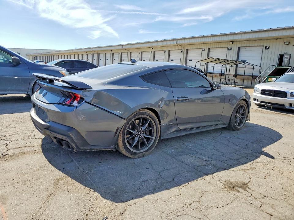 Продажа на аукционе авто 2024 Ford Mustang, vin: 1FA6P8R0XR5506223, номер лота: 46922716