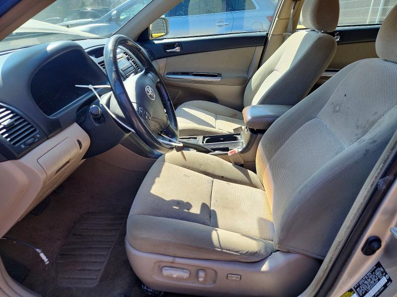 46523166 :رقم المزاد ، 4T1BE32K55U544290 vin ، 2005 Toyota Camry مزاد بيع