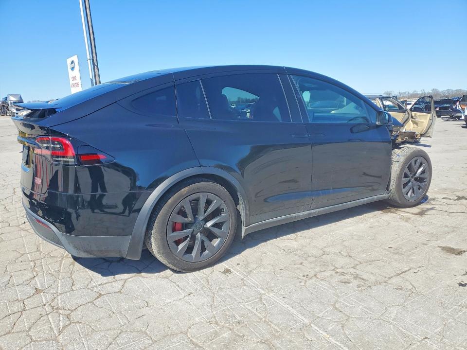 Продажа на аукционе авто 2025 Tesla Model X, vin: 7SAXCBE69SF467598, номер лота: 41990366