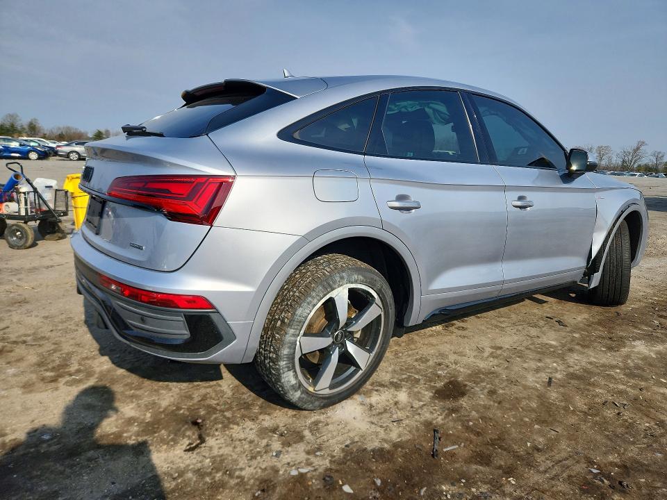 47220996 :رقم المزاد ، WA15AAFY6P2031560 vin ، 2023 Audi Q5 مزاد بيع
