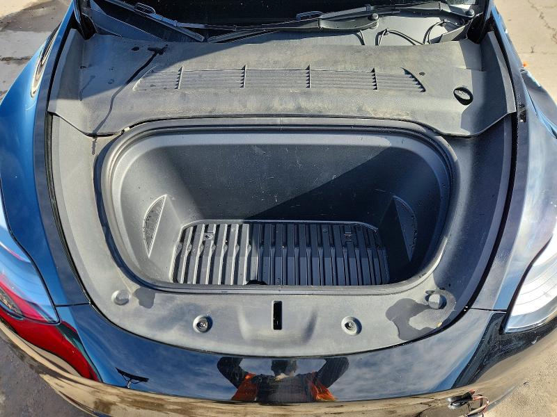79742285 :رقم المزاد ، 7SAYGDED4RF051939 vin ، 2024 Tesla Model Y مزاد بيع
