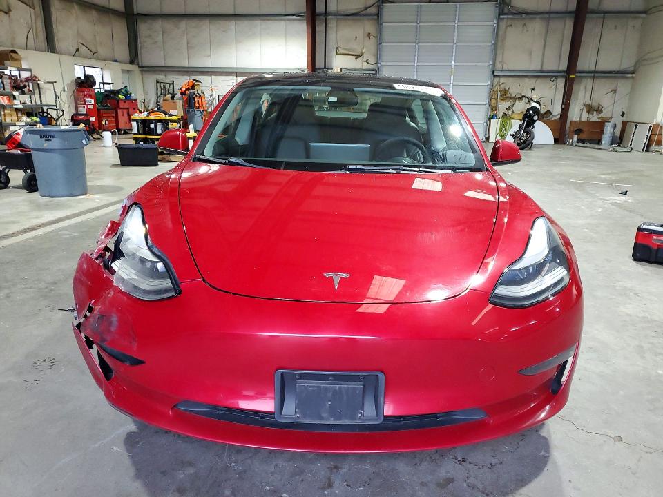 Продажа на аукционе авто 2022 Tesla Model 3, vin: 5YJ3E1EAXNF187293, номер лота: 45837126