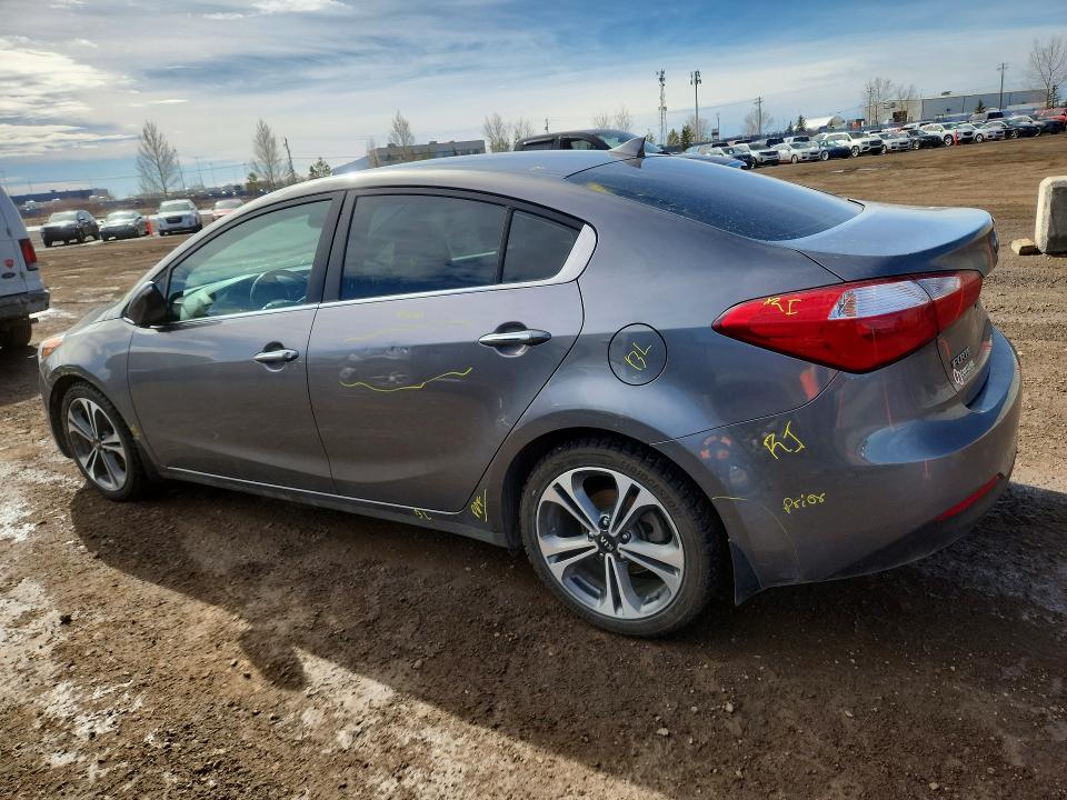 2015 Kia Forte მანქანა იყიდება აუქციონზე, vin: KNAFX4A87F5435768, აუქციონის ნომერი: 46667566