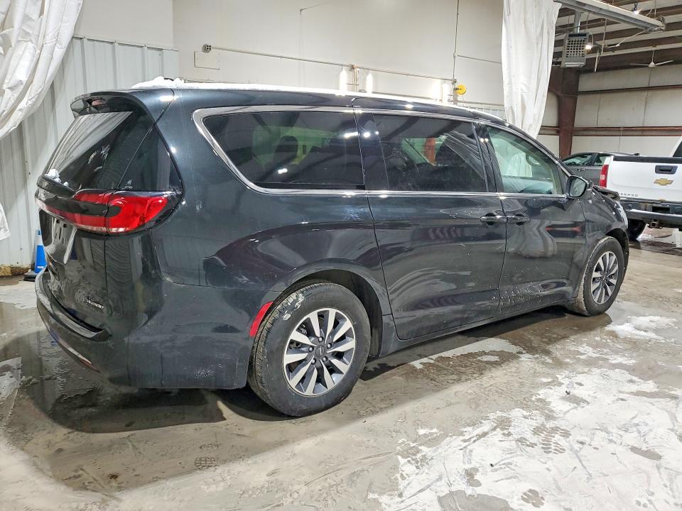 2023 Chrysler Pacifica მანქანა იყიდება აუქციონზე, vin: 2C4RC1L70PR611854, აუქციონის ნომერი: 46372526