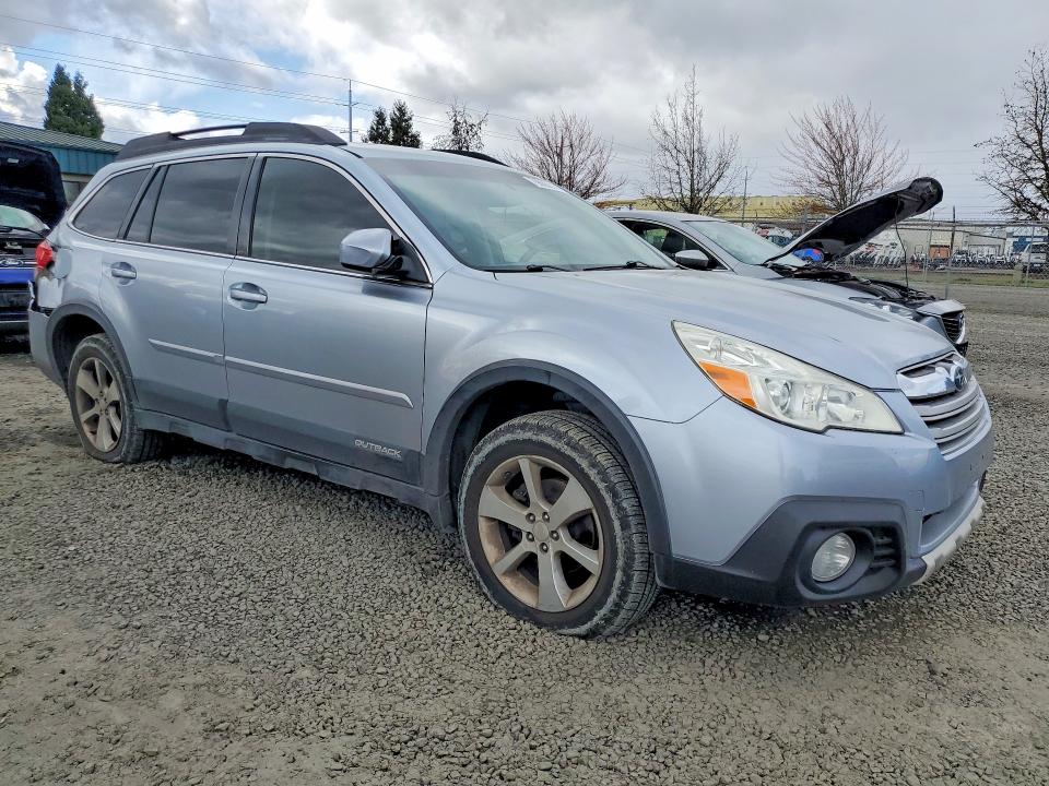 79886215 :رقم المزاد ، 4S4BRBDCXE3324475 vin ، 2014 Subaru Outback مزاد بيع