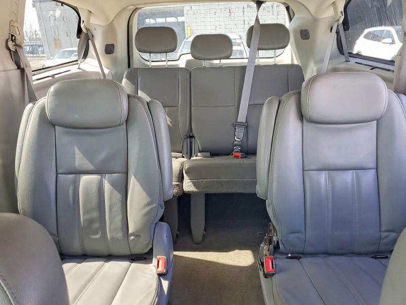 Продажа на аукционе авто 2010 Chrysler Town & Country, vin: 2A4RR5D15AR138552, номер лота: 47710756