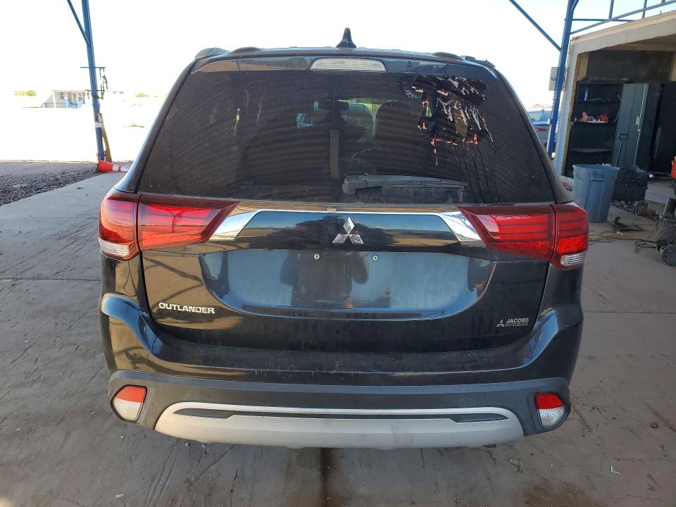2020 Mitsubishi Outlander მანქანა იყიდება აუქციონზე, vin: JA4AD2A34LZ015723, აუქციონის ნომერი: 47070266