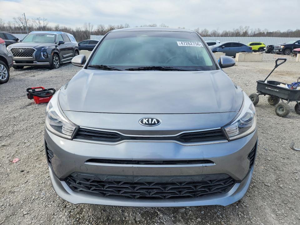47262756 :رقم المزاد ، 3KPA24AD3ME424194 vin ، 2021 Kia Rio مزاد بيع
