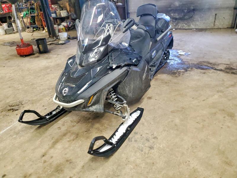 79013975 :رقم المزاد ، YH2SSRGC7GR000198 vin ، 2016 Ski Snowmobile مزاد بيع