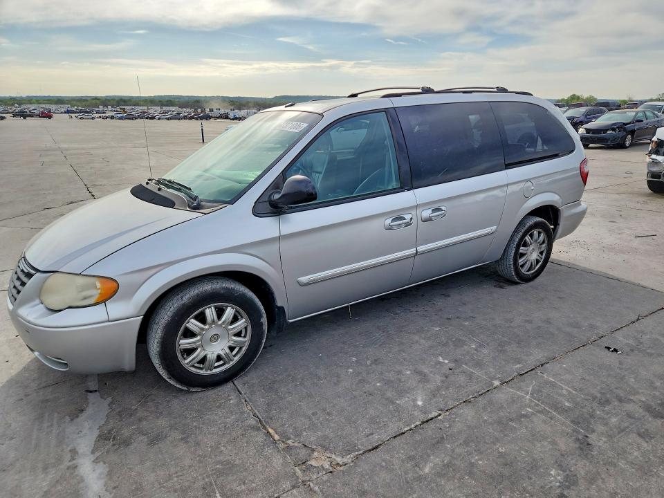 47371006 :رقم المزاد ، 2A4GP54L96R812935 vin ، 2006 Chrysler Town & Country مزاد بيع
