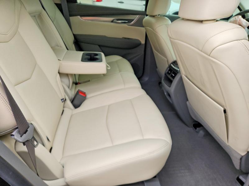 46278746 :رقم المزاد ، 1GYKNCRS2MZ204990 vin ، 2021 Cadillac Xt5 مزاد بيع
