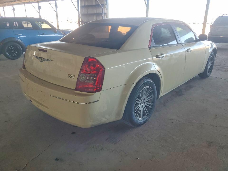 Продажа на аукционе авто 2010 Chrysler 300, vin: 2C3CA4CD1AH152242, номер лота: 45965326