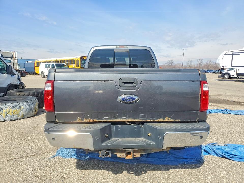 2015 Ford F350 მანქანა იყიდება აუქციონზე, vin: 1FT8W3BT2FEA80469, აუქციონის ნომერი: 41727426