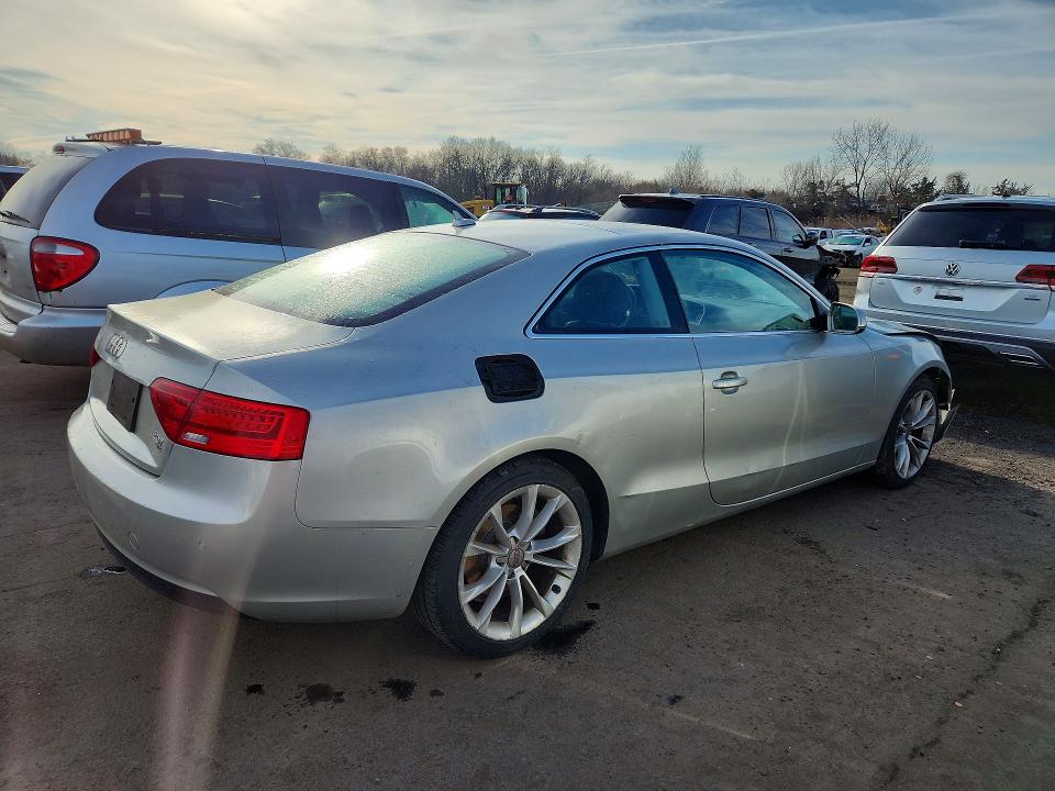 47470956 :رقم المزاد ، WAULFAFRXDA040624 vin ، 2013 Audi A5 مزاد بيع