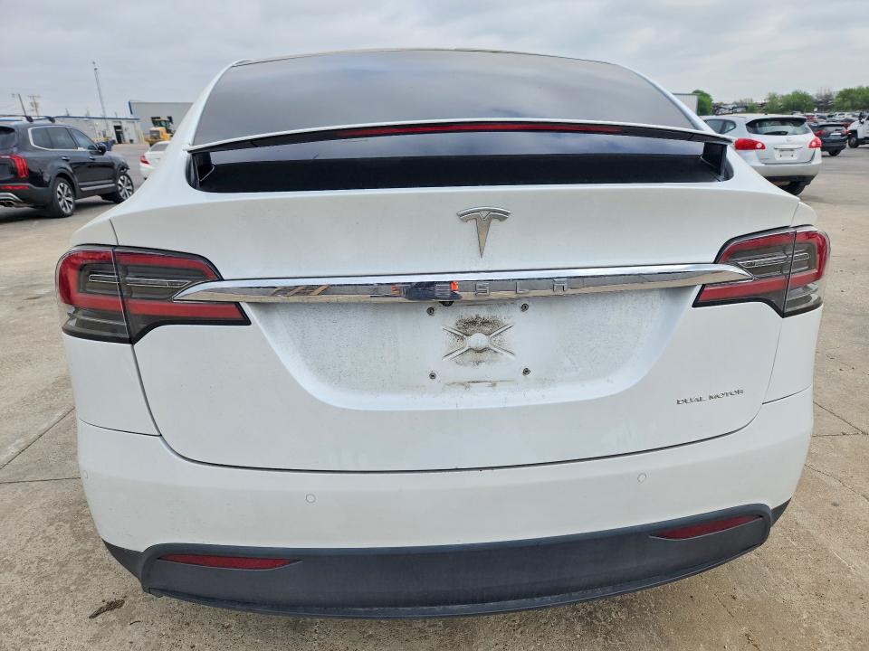 Продажа на аукционе авто 2020 Tesla Model X, vin: 5YJXCAE29LF281601, номер лота: 47251826