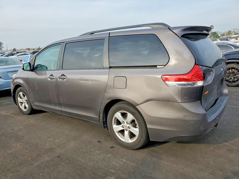 Auction sale of the 2011 Toyota Sienna, vin: 5TDKK3DC0BS046212, lot number: 78307125