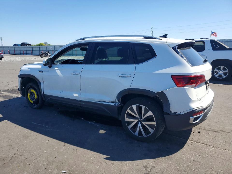 2024 Volkswagen Taos მანქანა იყიდება აუქციონზე, vin: 3VVSX7B22RM023092, აუქციონის ნომერი: 46208186