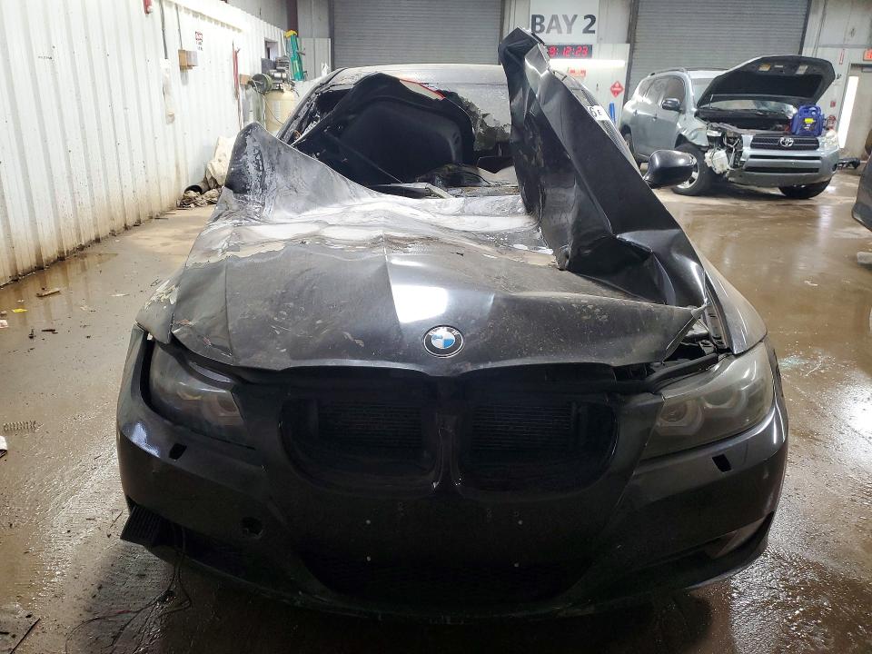 47305876 :رقم المزاد ، WBAPK5G54BNN80024 vin ، 2011 Bmw 328 مزاد بيع