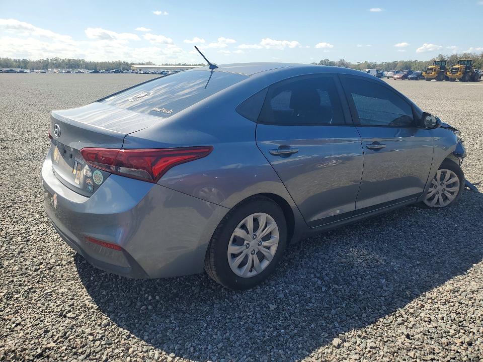 2018 Hyundai Accent მანქანა იყიდება აუქციონზე, vin: 3KPC24A37JE020570, აუქციონის ნომერი: 45462526