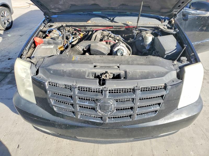 47558646 :رقم المزاد ، 1GYFK63808R266306 vin ، 2008 Cadillac Escalade مزاد بيع