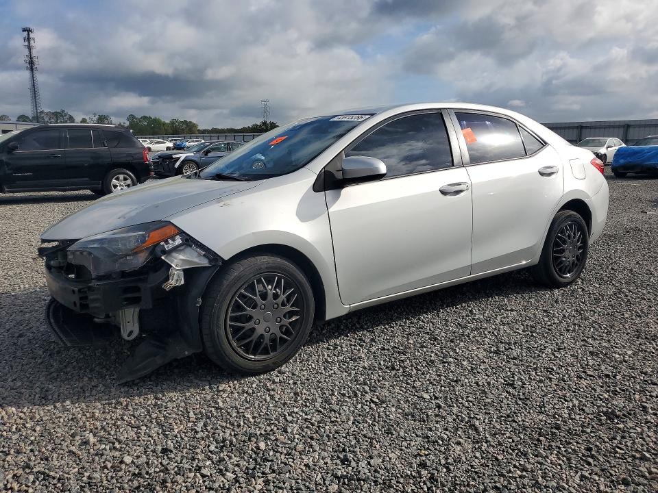 45915286 :رقم المزاد ، 5YFBURHEXKP895765 vin ، 2019 Toyota Corolla مزاد بيع