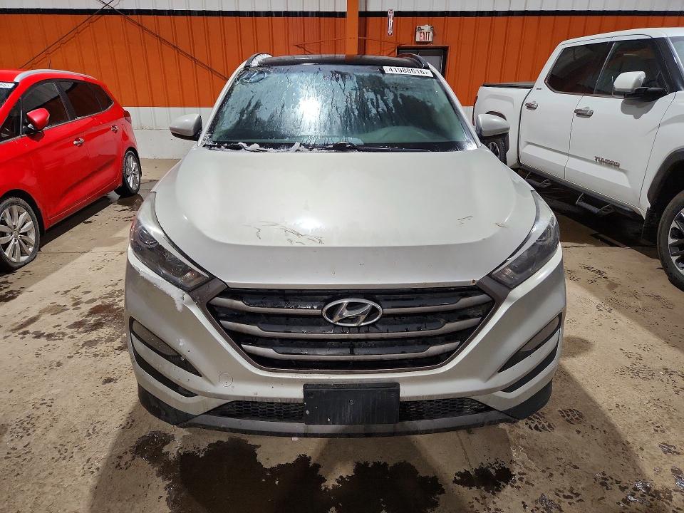 41988616 :رقم المزاد ، KM8J3CA29GU029878 vin ، 2016 Hyundai Tucson مزاد بيع