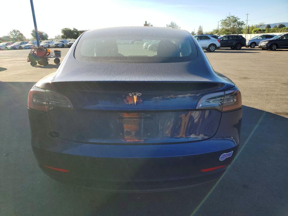 Продаж на аукціоні авто 2018 Tesla Model 3, vin: 5YJ3E1EA9JF160242, номер лоту: 47393926