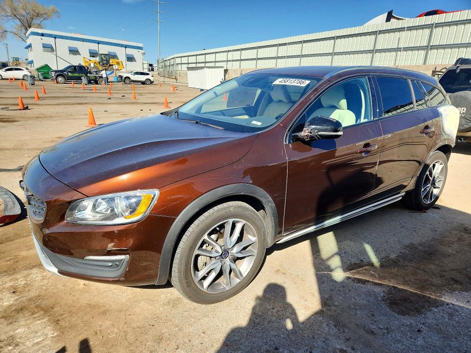 Продаж на аукціоні авто 2018 Volvo V60 Cross Country, vin: YV440MWK1J2049003, номер лоту: 45813786