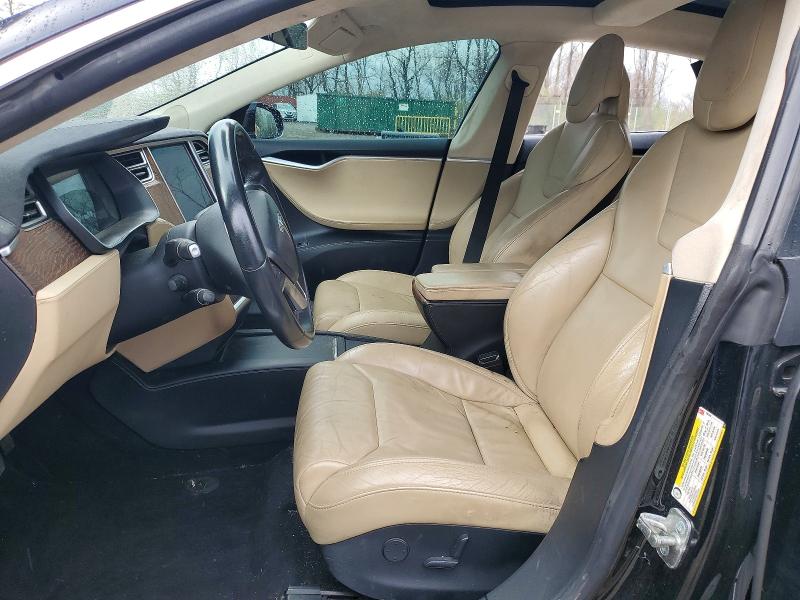 47944856 :رقم المزاد ، 5YJSA1E28HF190598 vin ، 2017 Tesla Model S مزاد بيع
