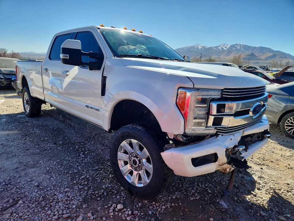 Продажа на аукционе авто 2018 Ford F350, vin: 1FT8W3BT6JEB51181, номер лота: 77968445
