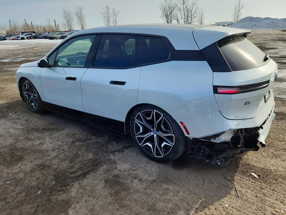 41602656 :رقم المزاد ، WB523CF08NCJ58175 vin ، 2022 Bmw Ix مزاد بيع