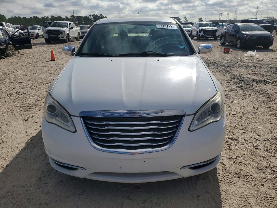 Продажа на аукционе авто 2011 Chrysler 200, vin: 1C3BC2FG9BN575692, номер лота: 47171246