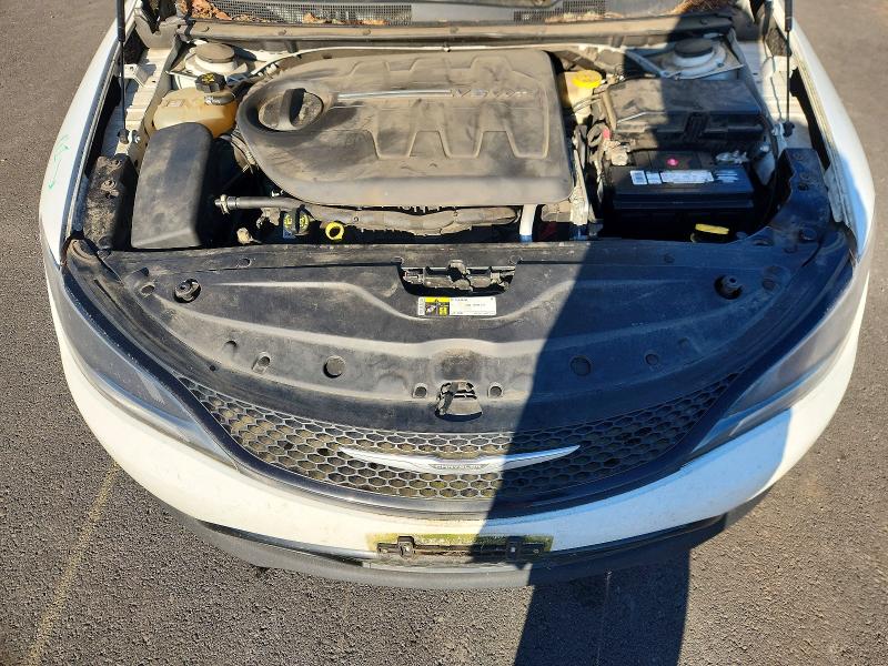 Продажа на аукционе авто 2015 Chrysler 200, vin: 1C3CCCBG3FN727987, номер лота: 47924916