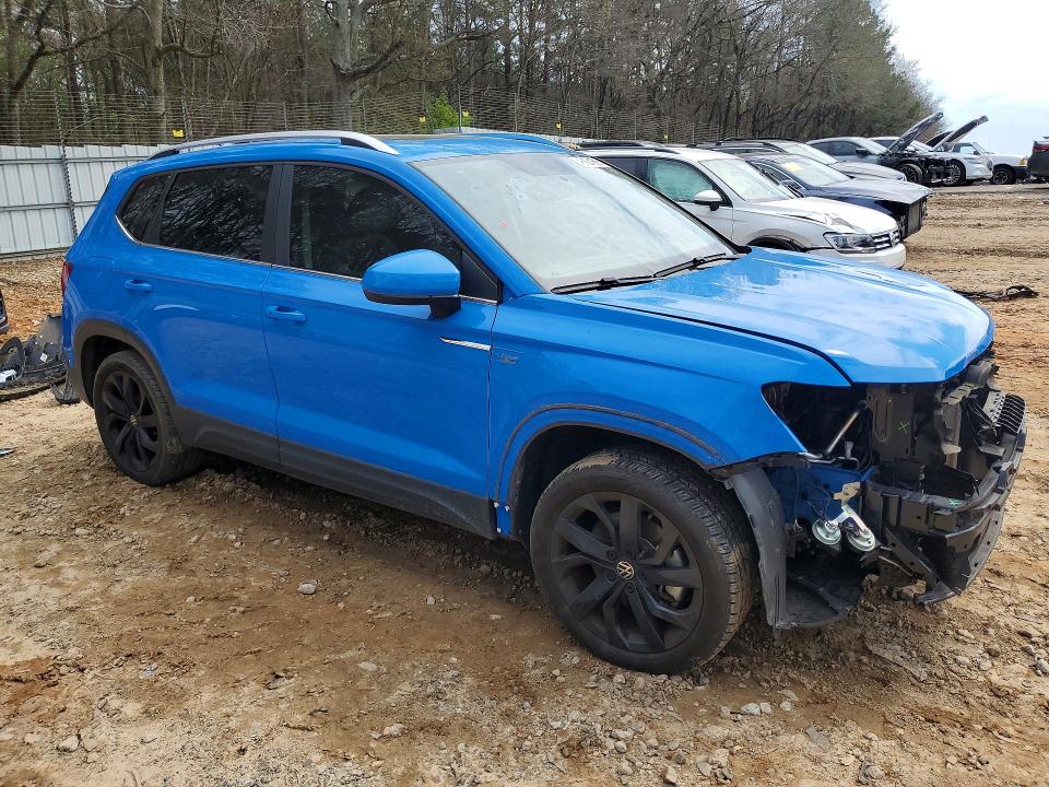 46624566 :رقم المزاد ، 3VVTX7B21NM096971 vin ، 2022 Volkswagen Taos مزاد بيع