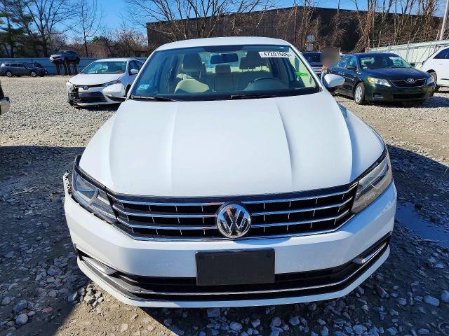 Продаж на аукціоні авто 2017 Volkswagen Passat, vin: 1VWAT7A37HC026325, номер лоту: 47201606