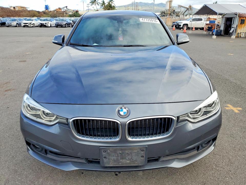 Продаж на аукціоні авто 2017 Bmw 320, vin: WBA8E1G58HNU15106, номер лоту: 47725916