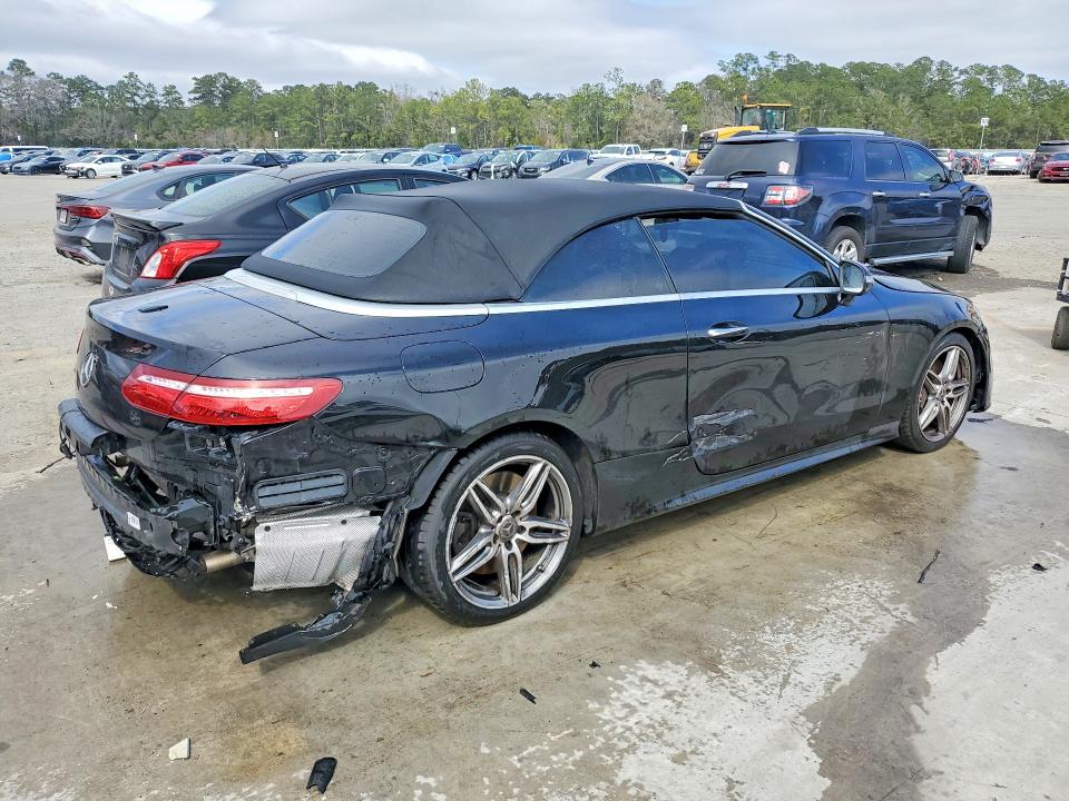 79730165 :رقم المزاد ، WDD1K6FB4JF026390 vin ، 2018 Mercedes-benz E مزاد بيع