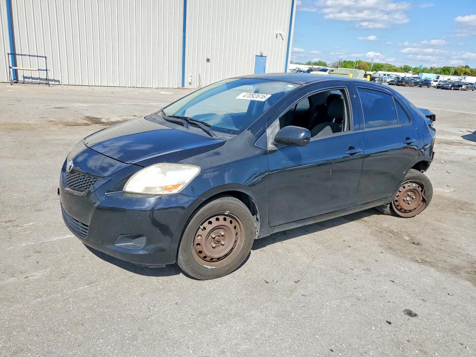 47092616 :رقم المزاد ، JTDBT4K37CL016746 vin ، 2012 Toyota Yaris مزاد بيع