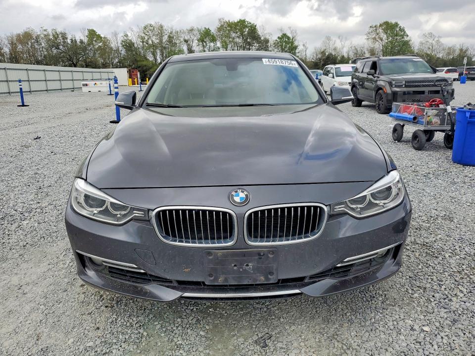 2014 Bmw 335 მანქანა იყიდება აუქციონზე, vin: WBA3A9C51EF478466, აუქციონის ნომერი: 45918756