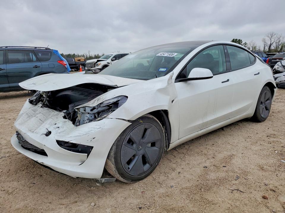 45471906 :رقم المزاد ، 5YJ3E1EA5PF606976 vin ، 2023 Tesla Model 3 مزاد بيع