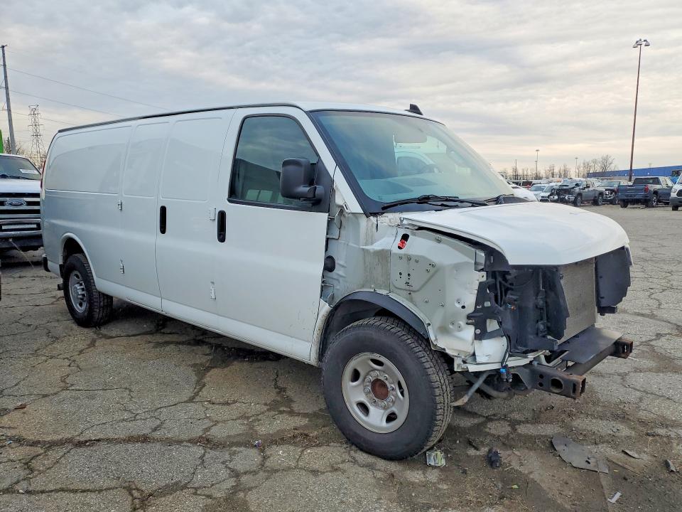 Продажа на аукционе авто 2018 Chevrolet Express G2500, vin: 1GCWGBFP6J1236170, номер лота: 48066086