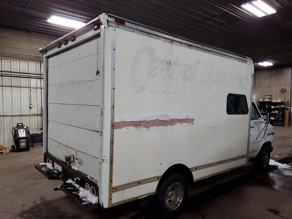 45548546 :رقم المزاد ، 2GDHG31M8F4506698 vin ، 1985 Gmc Cutaway Van مزاد بيع