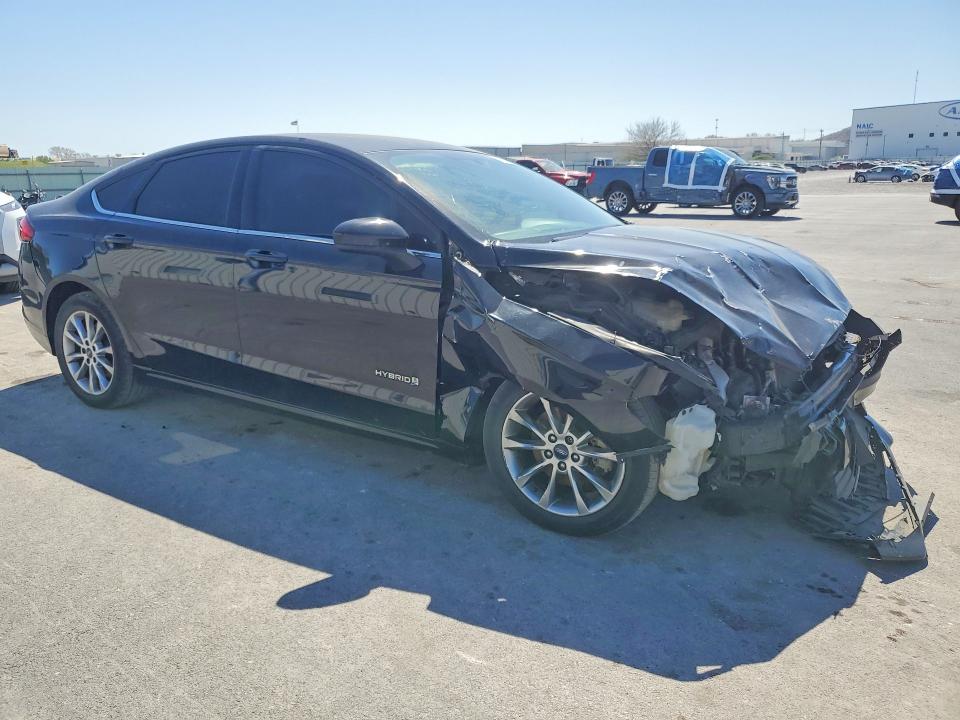 Продажа на аукционе авто 2017 Ford Fusion, vin: 3FA6P0LU1HR366751, номер лота: 47892056
