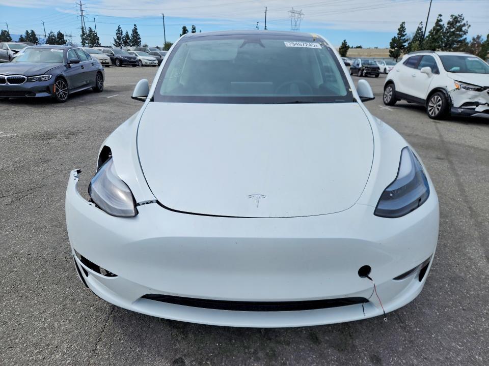 79467245 :رقم المزاد ، 7SAYGDED5SF298652 vin ، 2025 Tesla Model Y مزاد بيع
