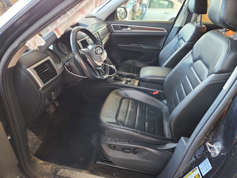 41692516 :رقم المزاد ، 1V2MR2CAXJC511317 vin ، 2018 Volkswagen Atlas مزاد بيع