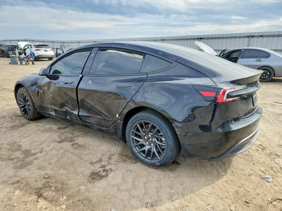 45611826 :رقم المزاد ، 5YJ3E1EAXSF069966 vin ، 2025 Tesla Model 3 مزاد بيع