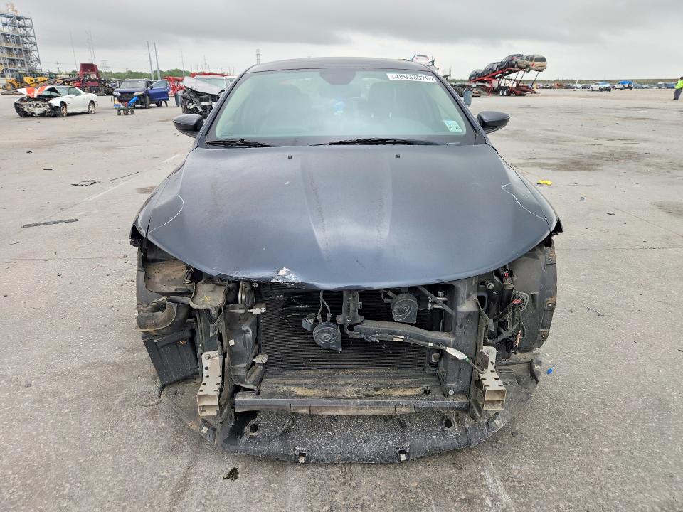 Продаж на аукціоні авто 2016 Chrysler 200, vin: 1C3CCCAB1GN189636, номер лоту: 48033926